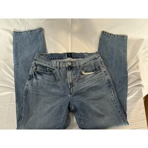Nautica Straight Fit Denim Jeans Size 32 X 32. RN 67835. Stretch Waist.